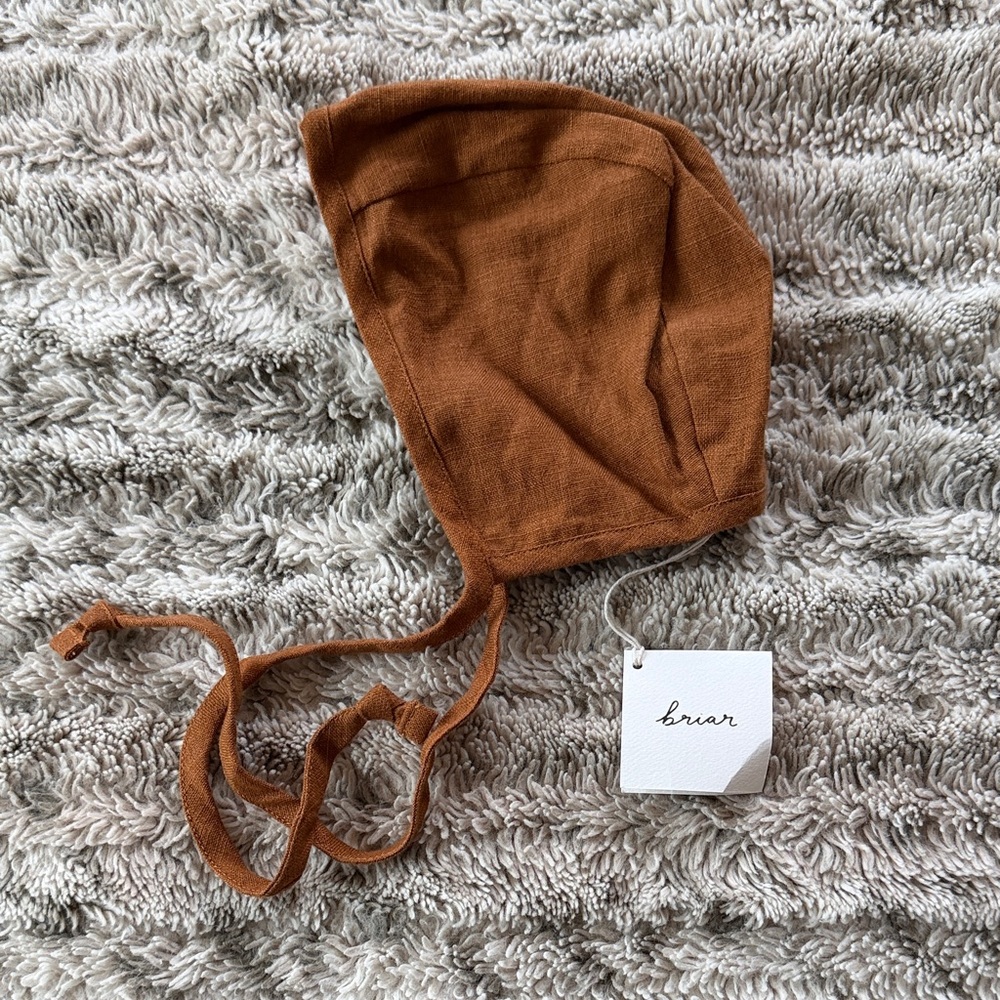 Briar Bonnet Rust Brown